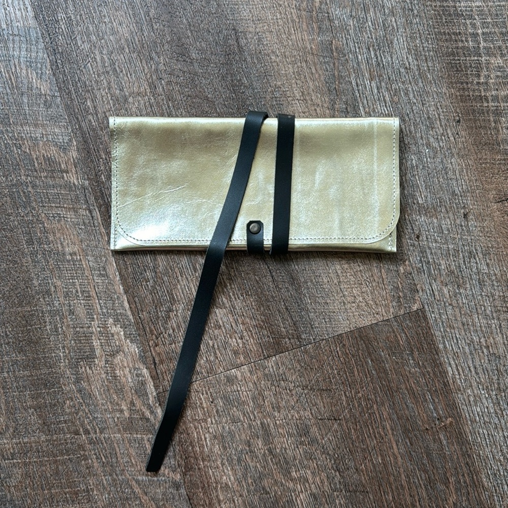 Hold leather case hand made